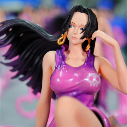 20cm Sitting Boa Hancock Figure – anime figure product photo 1 | Moodixa™