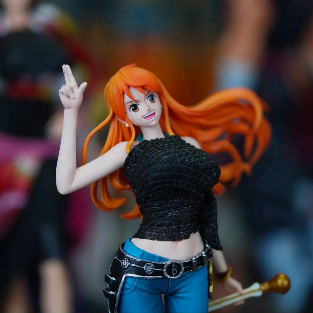 25cm Post Timeskip Nami Figure