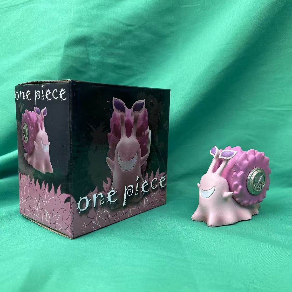 Den Den Mushi Transponder Snail PVC Figure Collectible