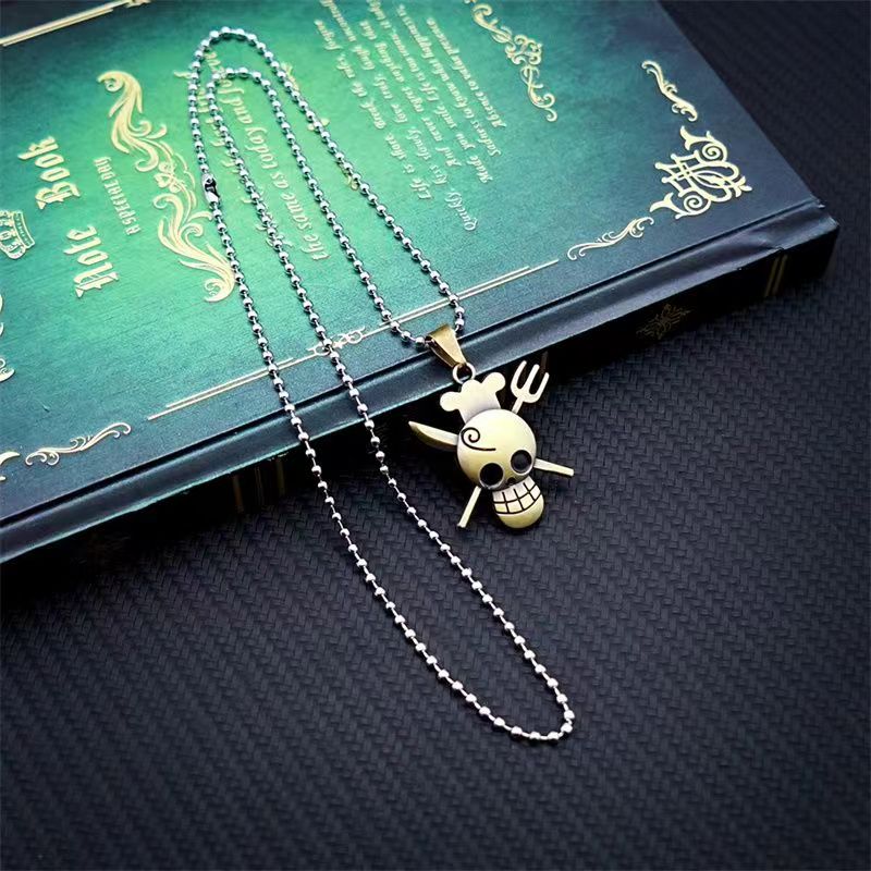 Straw Hat Pirates Crew Member Necklace – jewelry product photo 1 | Moodixa™